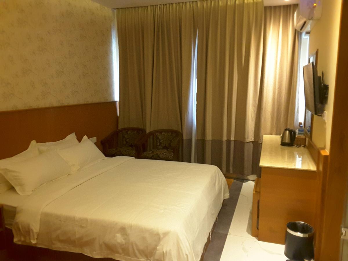 Unity Hotel Mandalay Exterior foto